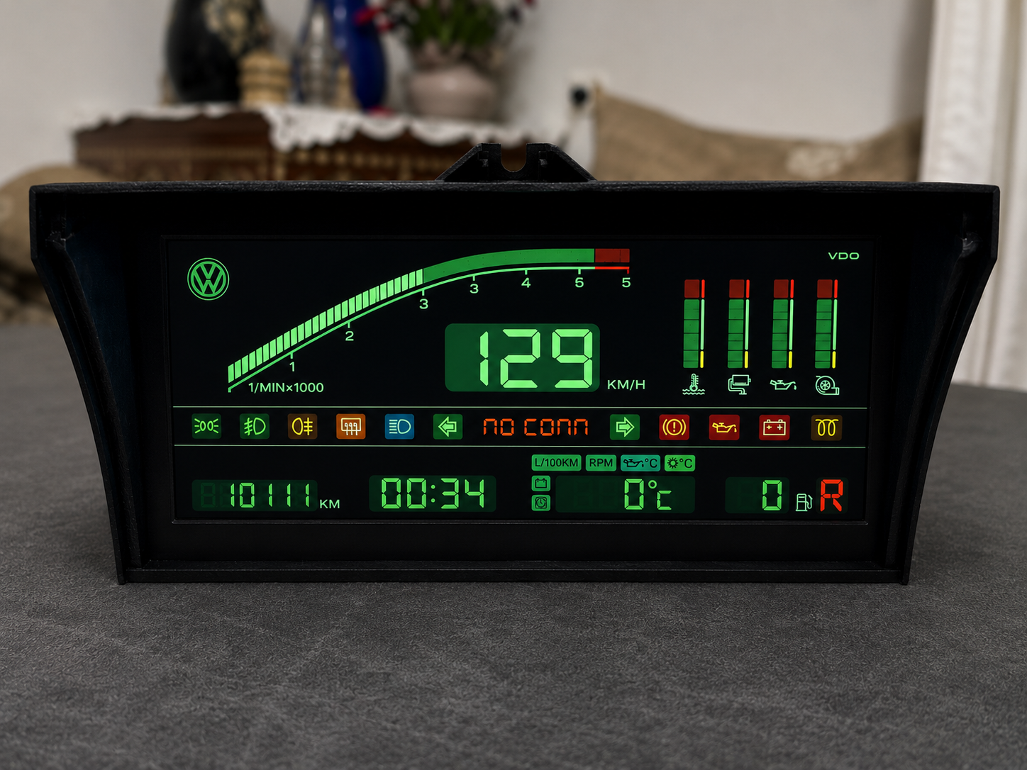 DIGICOCK Classic Series retro digital cockpit